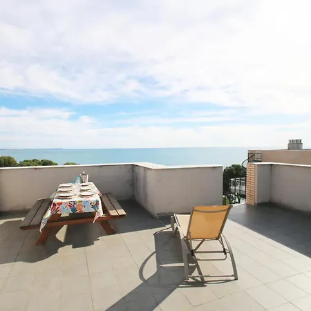 Panoramic 32 By Parc Mont-roig شقة
