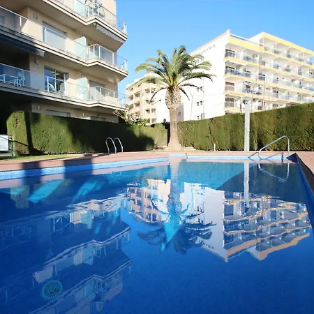 Panoramic 32 By Parc Mont-roig * ميامي بلاتجا